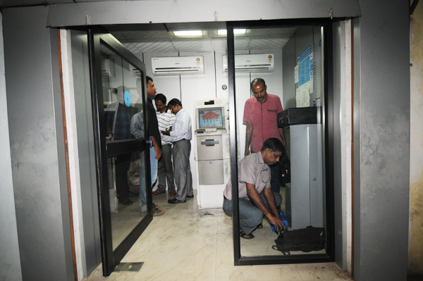 എ.ടി.എം കവര്‍ച്ച: എട്ടാമനെ തേടി പൊലീസ് ബംഗളൂരുവില്‍